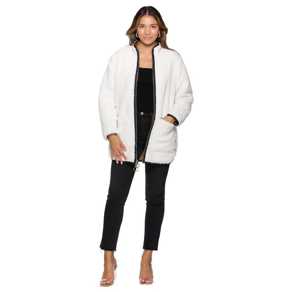 GREYLIN Midtown Reversible Sherpa Quilted Jacket in Beige Small Womens Coat